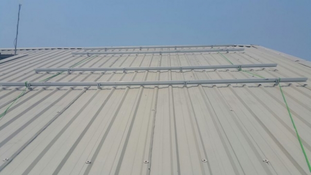 solar roof rack