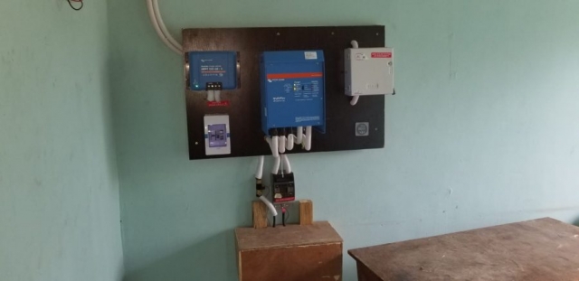 Lg Chem lithium ion, Victron Energy BV Multiplus, Jos solar power